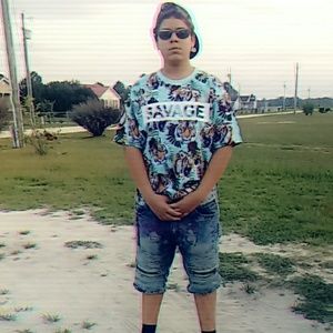 Meet your Posher, Devin